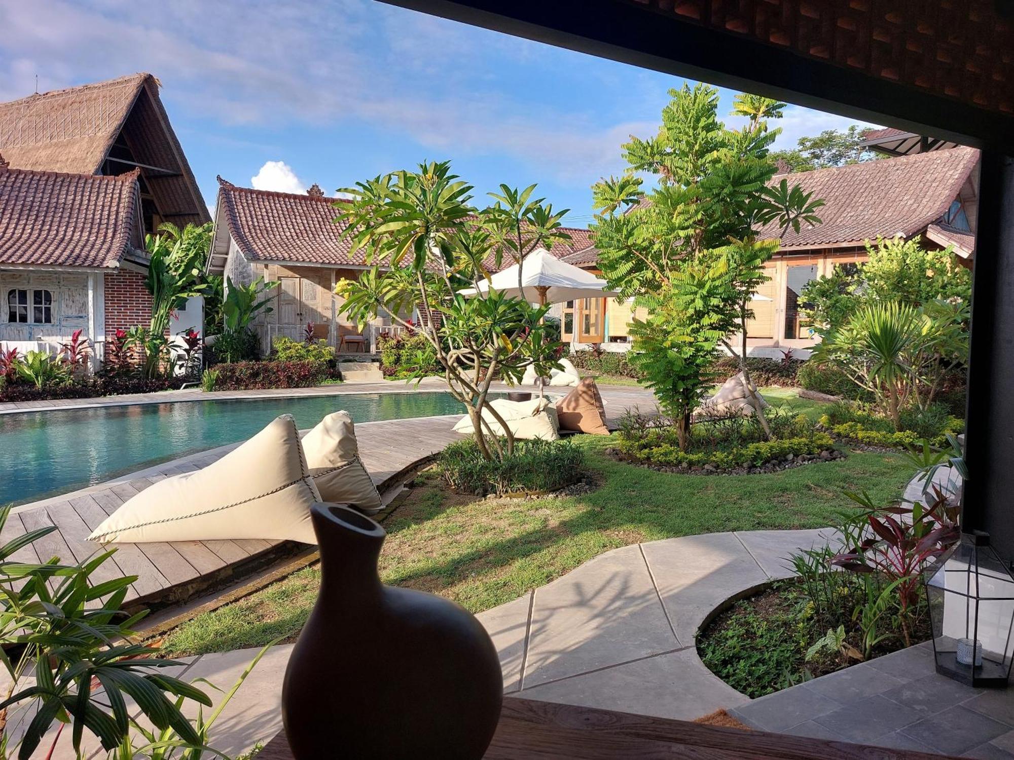 Spaces Bali Unique Boutique Hotel Munggu Room photo