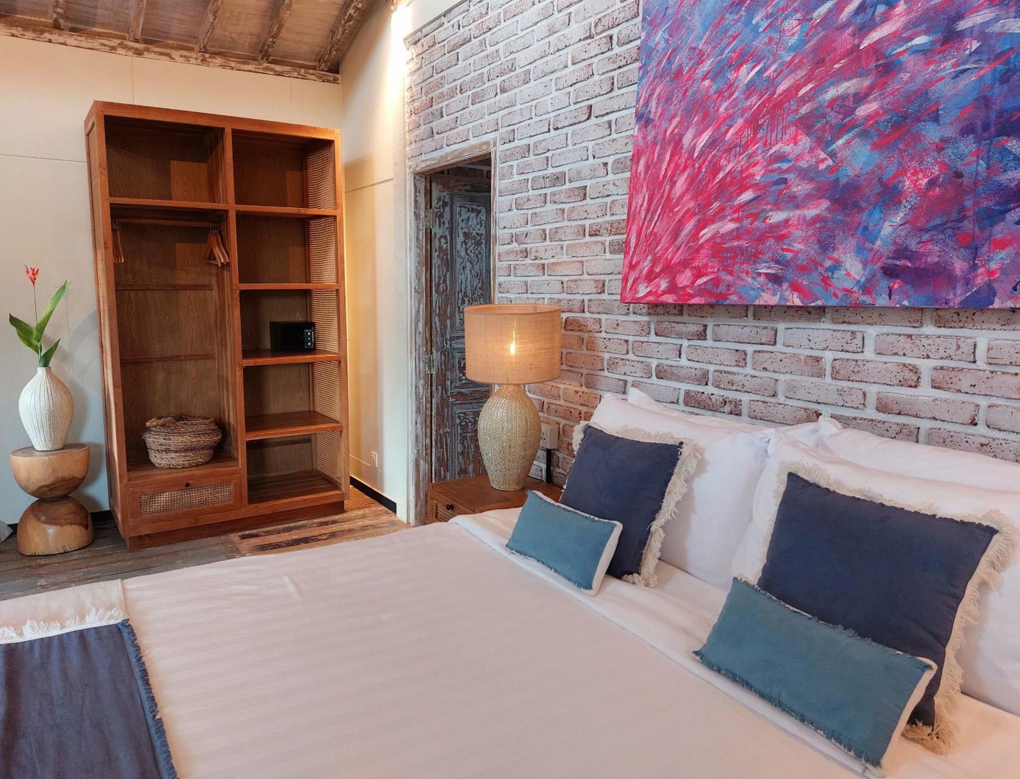 Spaces Bali Unique Boutique Hotel Munggu Room photo
